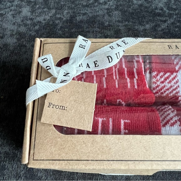 NWT Rae Dunn Mommy and Me Sock Set of 6 - Picture 4 of 9